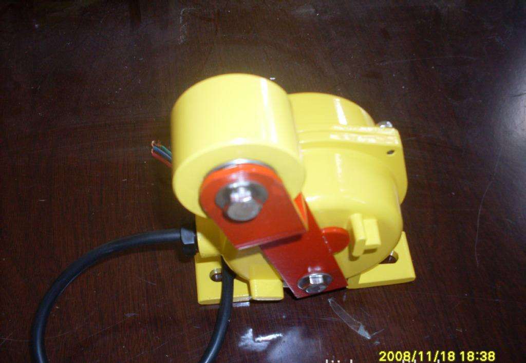 HS11F-100/48 100A�l�������ľ��ĘO�pͶ ��혵��_�P �Ӻ��~